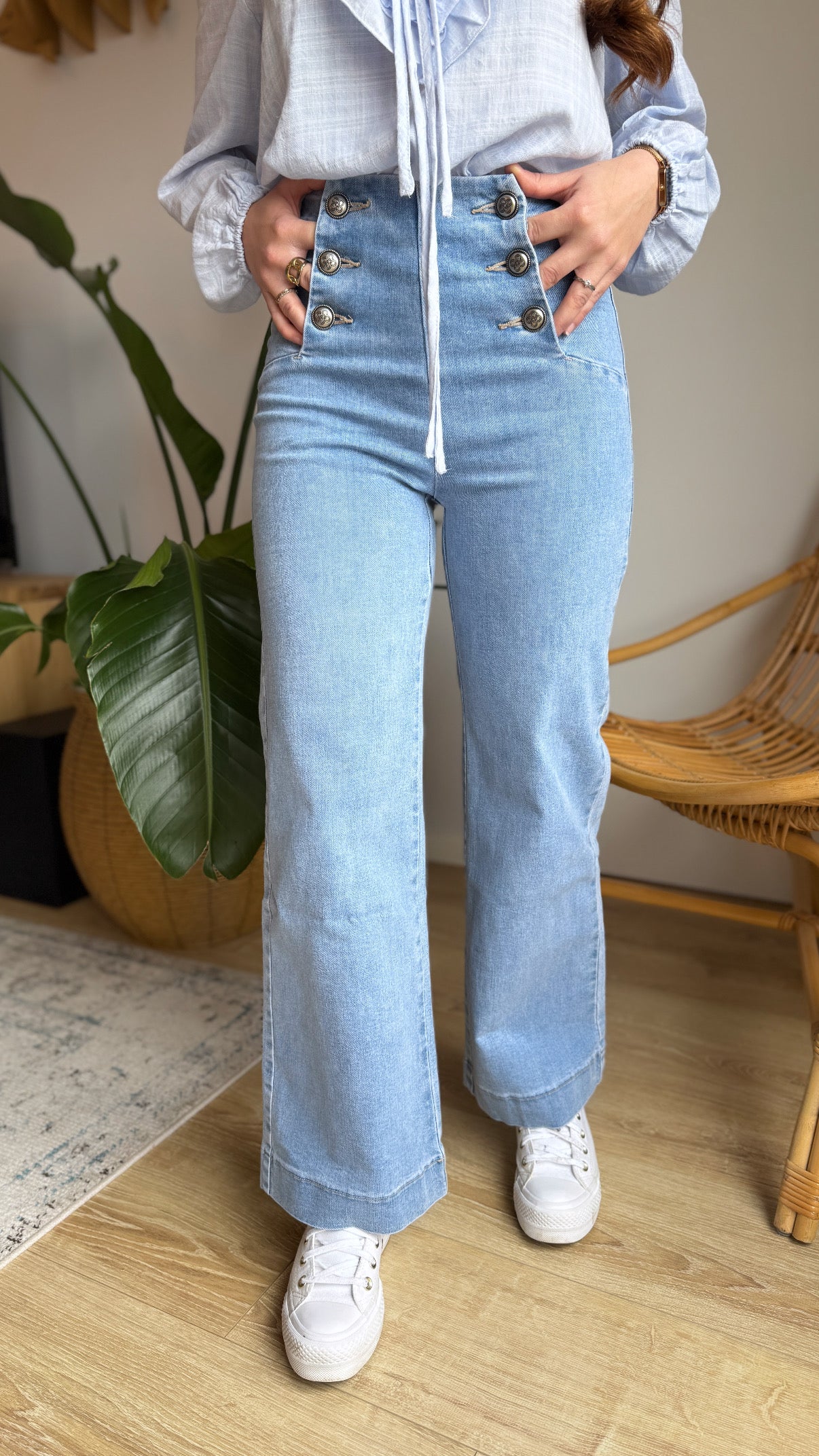 Jean LOIS bleu clair