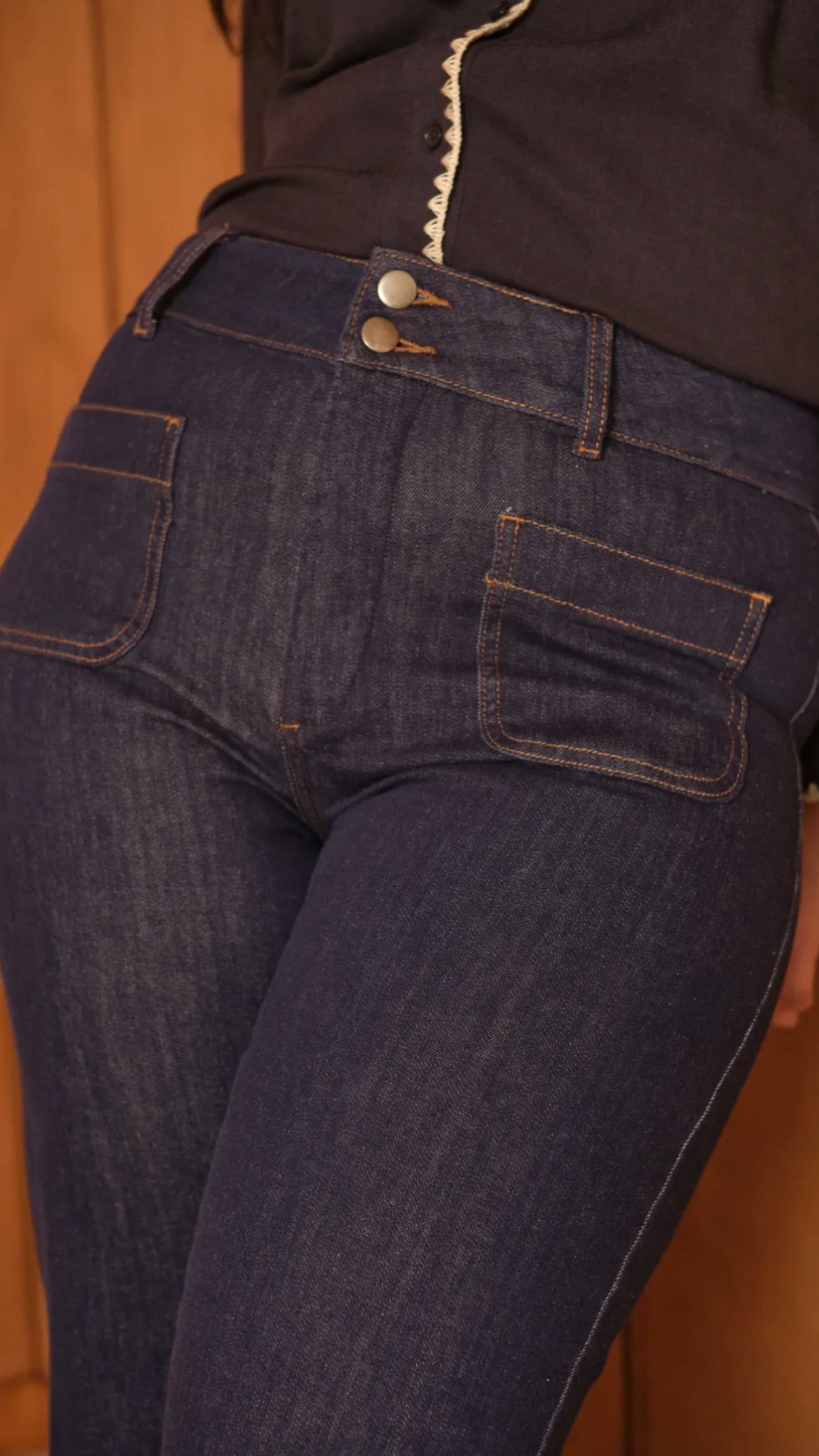 Jean ELIO curvy